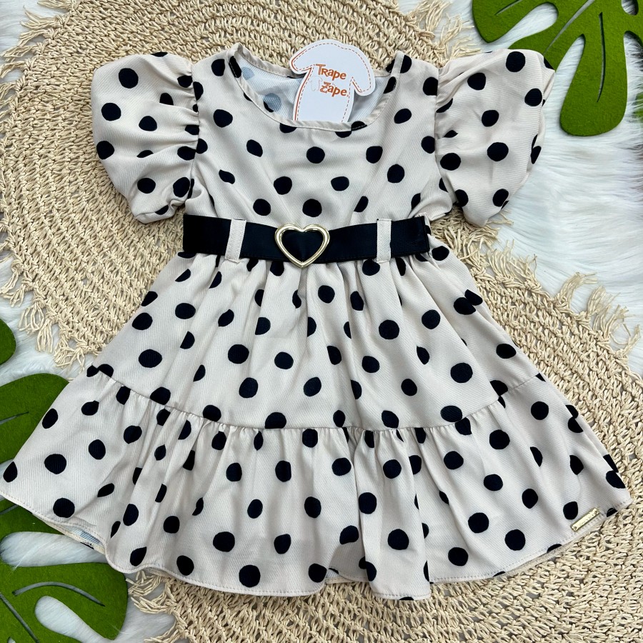 Vestido Poá com Cinto de Coração Areia e Preto